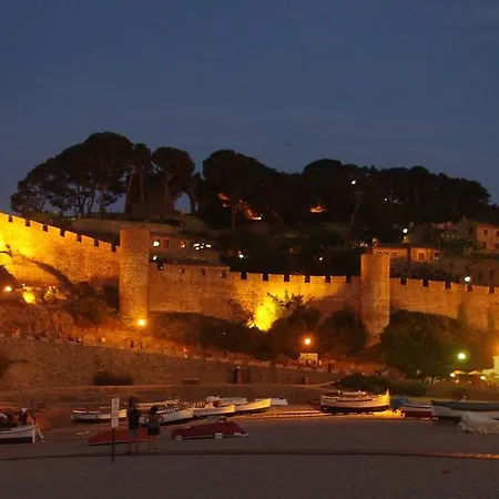 Lets Holidays In The Center Of Tossa Daire Tossa de Mar